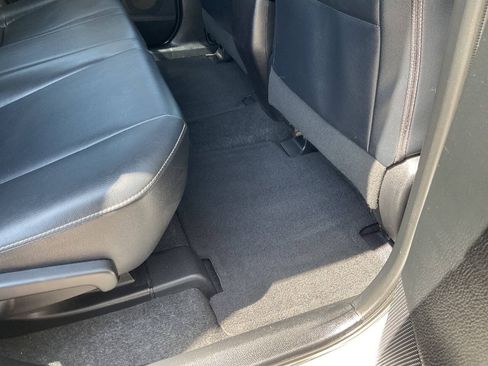 Used 2014 Toyota RAV4 Limited w/ Technology Package AWD/4WD image 41