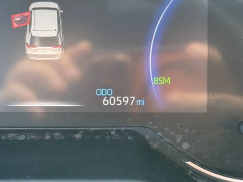 Used 2020 Toyota RAV4 XSE w/ XSE Grade Weather Package image 20