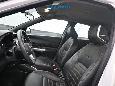 Used 2019 Nissan Kicks SR w/ SR Premium Package image 14