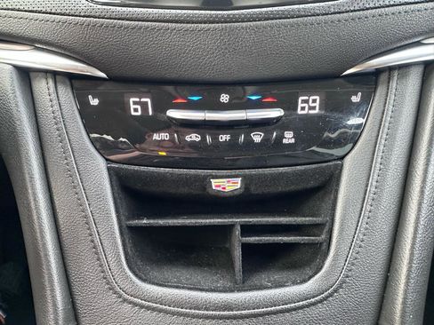 Used 2017 Cadillac XT5 Luxury w/ Driver Awareness Package image 24