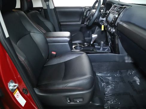 Used 2017 Toyota 4Runner TRD Pro AWD/4WD image 33
