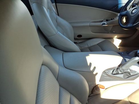 Used 2006 Chevrolet Corvette Base w/ Preferred Equipment Group image 9