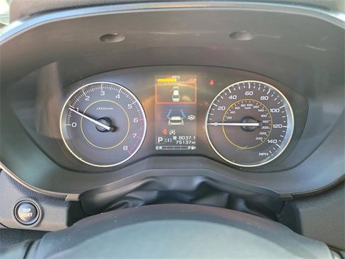 Used 2021 Subaru Crosstrek 2.5i Sport w/ Moonroof Package image 16