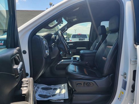 Used 2022 GMC Sierra 2500 AT4 w/ Gooseneck/5TH Wheel Package AWD/4WD image 18