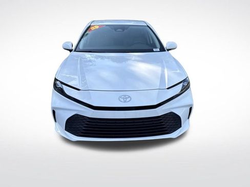 Used 2025 Toyota Camry LE FWD image 2