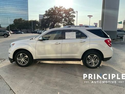 Used 2016 Chevrolet Equinox LTZ w/ Enhanced Convenience Package FWD image 5