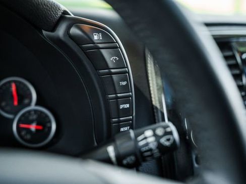 Used 2010 Chevrolet Corvette Coupe w/ 1LT image 58