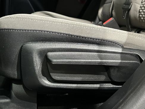 Used 2020 Ford Escape SE AWD/4WD image 37