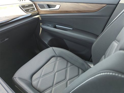 New 2026 Volkswagen Atlas SE image 23