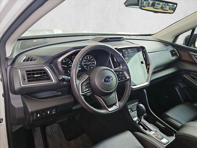 Used 2024 Subaru Ascent Touring AWD/4WD image 10