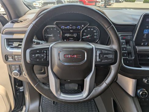 Used 2021 GMC Yukon XL SLT AWD/4WD image 13