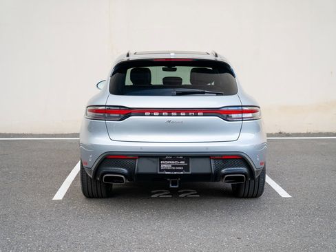 Used 2025 Porsche Macan image 7