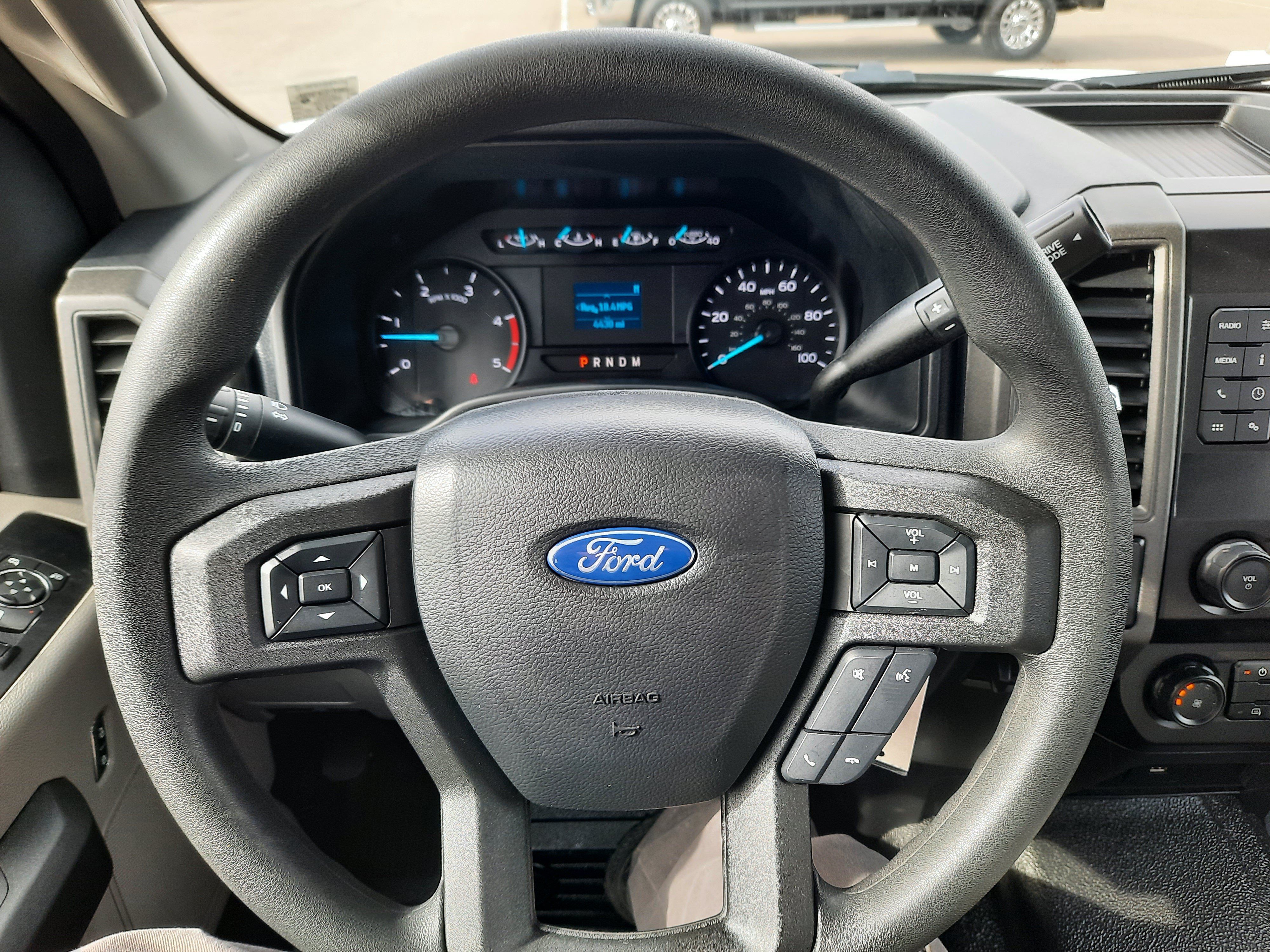 Used 2020 Ford F250 XL w/ Power Equipment Group AWD/4WD image 9