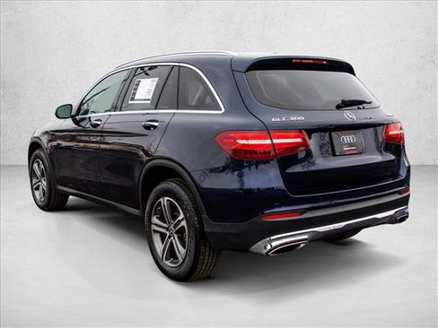 Used 2019 Mercedes-Benz GLC 300 4MATIC image 7