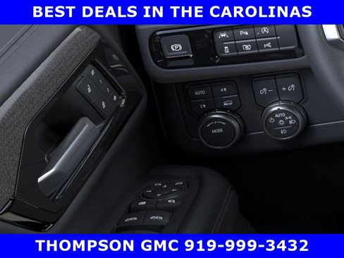 New 2026 GMC Yukon XL Elevation AWD/4WD image 22