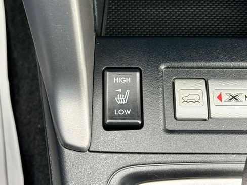 Used 2018 Subaru Forester 2.5i Premium image 31