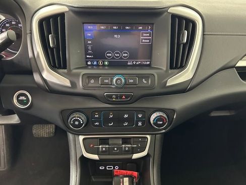 Used 2023 GMC Terrain SLE FWD image 22