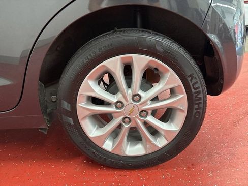 Used 2021 Chevrolet Spark LT image 46