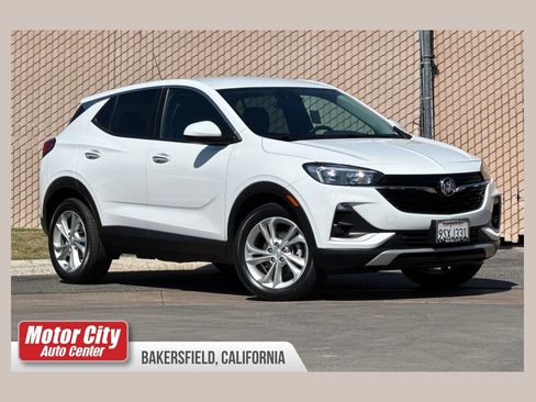 Certified 2023 Buick Encore GX Preferred w/ Cold Weather Comfort Package FWD image 1