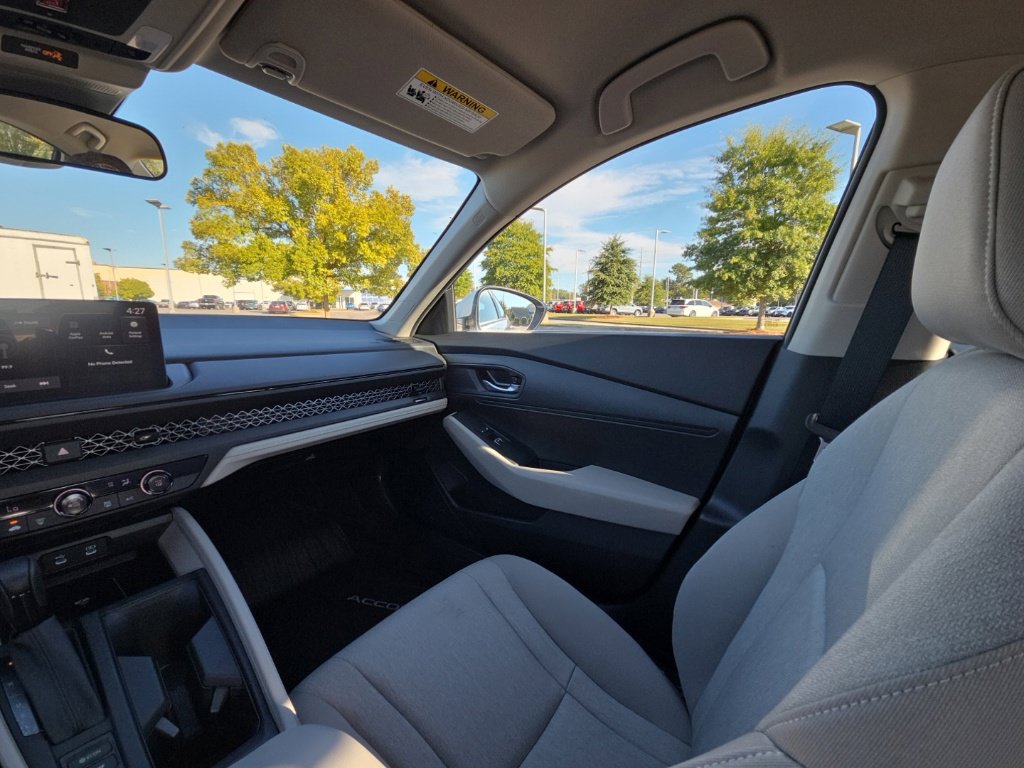 Used 2026 Honda Accord LX image 20