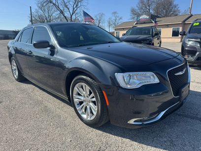 Used 2018 Chrysler 300 Touring w/ Driver Convenience Group
