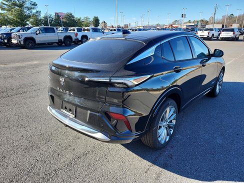 New 2026 Buick Envista Avenir FWD image 3