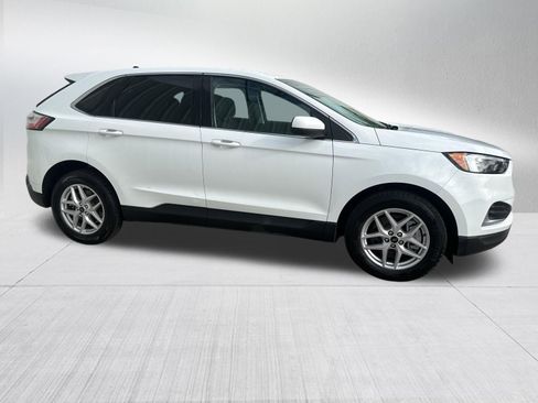 Used 2024 Ford Edge SEL AWD/4WD image 4