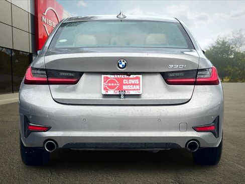 Used 2022 BMW 330i Sedan w/ Premium Package image 8