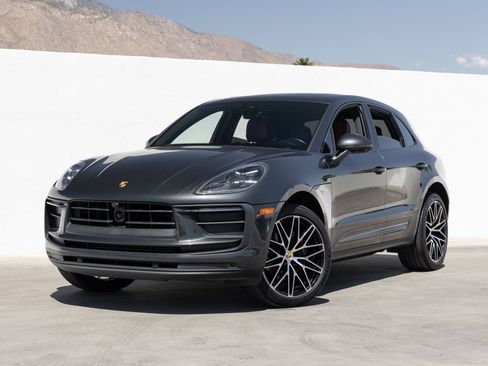 Used 2023 Porsche Macan AWD/4WD image 1