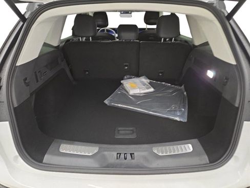 New 2026 Lincoln Nautilus Reserve image 6