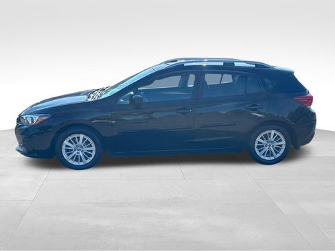 Used 2018 Subaru Impreza 2.0i Premium AWD/4WD image 4