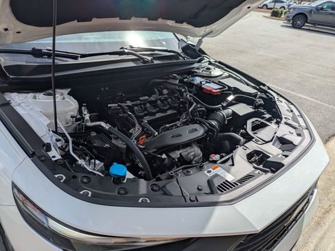 Used 2023 Honda Accord EX image 36