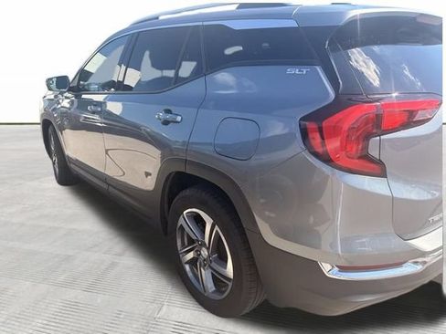 Used 2020 GMC Terrain SLT w/ LPO, Floor Liner Package FWD image 4