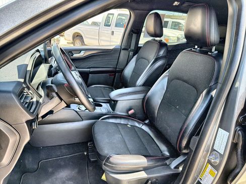 Certified 2024 Ford Escape ST-Line FWD image 11
