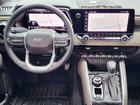 Certified 2025 Chevrolet Colorado ZR2 w/ Technology Package AWD/4WD image 26