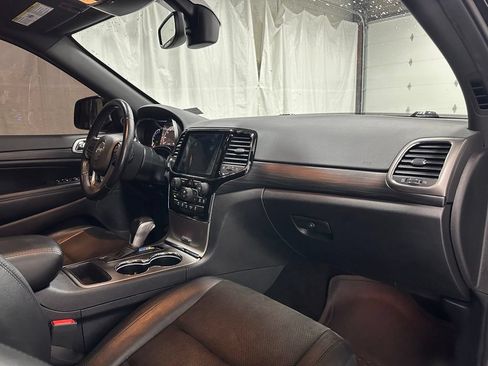 Used 2020 Jeep Grand Cherokee Altitude AWD/4WD image 59