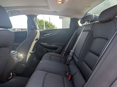 Used 2024 Chevrolet Malibu LT FWD image 14