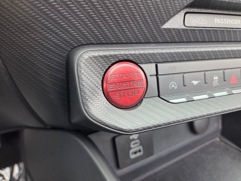 Used 2025 Ford Mustang Premium RWD image 23