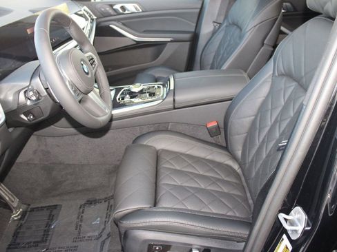 New 2026 BMW X5 sDrive40i w/ Executive Package image 5