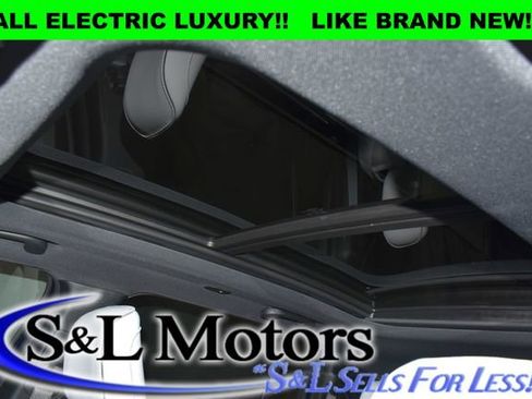 Used 2025 Jeep Wagoneer S Limited image 12