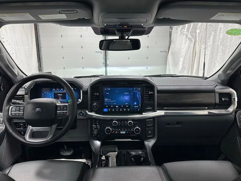 Used 2025 Ford F150 Lariat w/ Equipment Group 501A Mid image 41