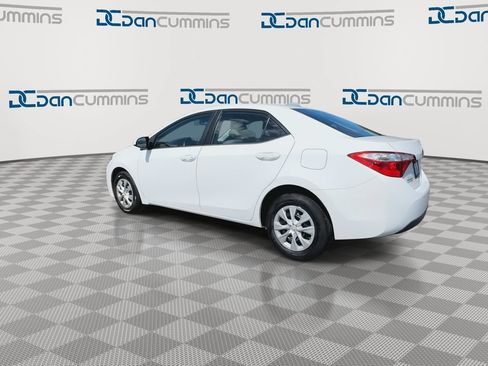 Used 2015 Toyota Corolla L FWD image 6
