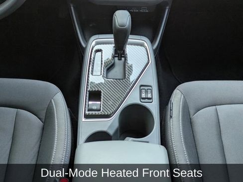 Used 2025 Subaru Crosstrek 2.0i Premium image 22