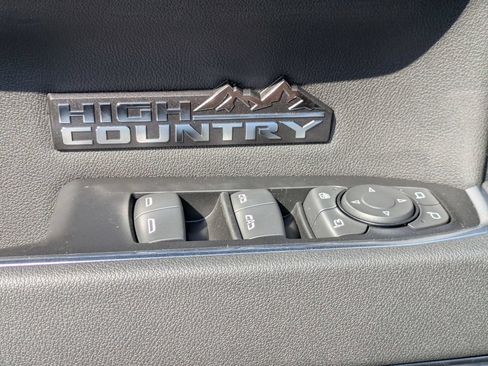 New 2026 Chevrolet Silverado 1500 High Country AWD/4WD image 9