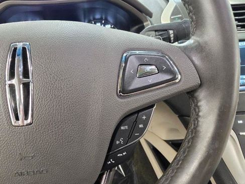 Used 2016 Lincoln MKZ w/ Equipment Group 300A Reserve FWD image 18