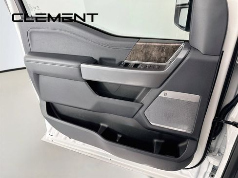 Used 2026 Ford F250 Lariat w/ Chrome Package AWD/4WD image 29