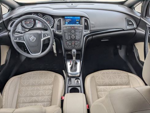 Used 2018 Buick Cascada Premium image 16