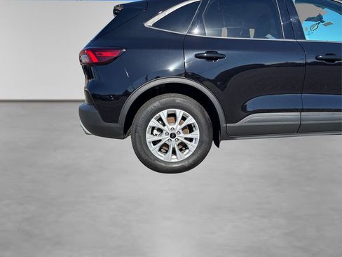 Used 2025 Ford Escape Active w/ Cold Weather Package image 19