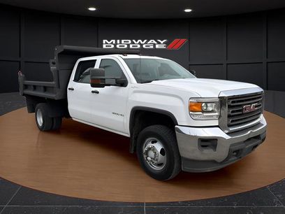 Used 2018 GMC Sierra 3500 4x4 Crew Cab w/ Sierra Convenience Package