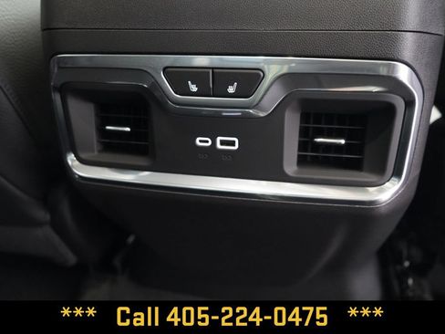 Used 2025 GMC Sierra 1500 Denali w/ Denali Reserve Package AWD/4WD image 30